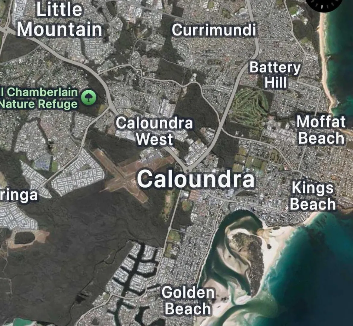 Holiday home Lakefront Luxury Golf & Beach Pelican Waters Australia