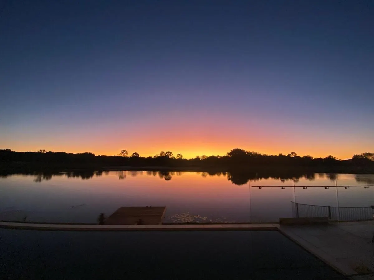Lakefront Luxury Golf & Beach Pelican Waters
